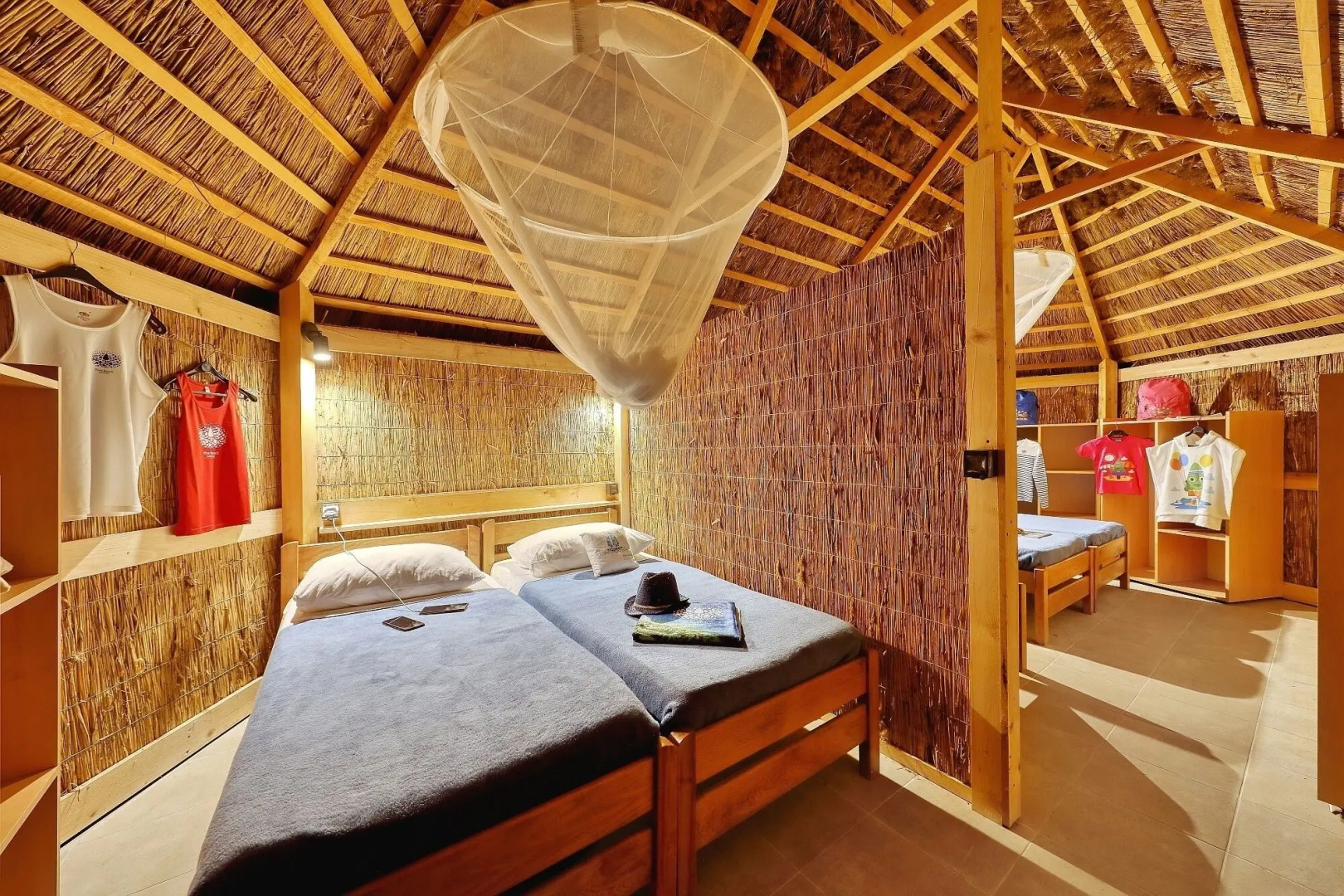 Pine Beach Pakostane - All Inclusive light