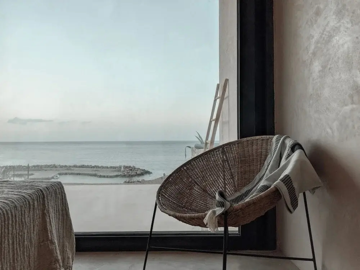 Idyllic Luxurious Villa With Private Infinity Pool Wheel Chair Friendly and Amazing sea Views