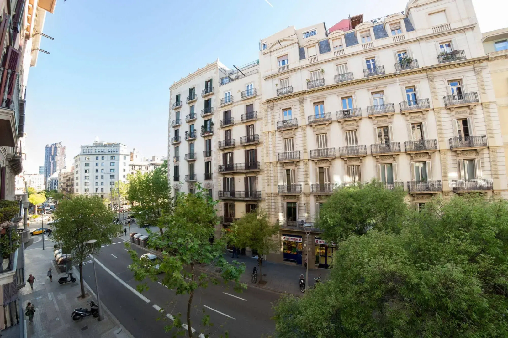 Sant Jordi Hostel Alberg