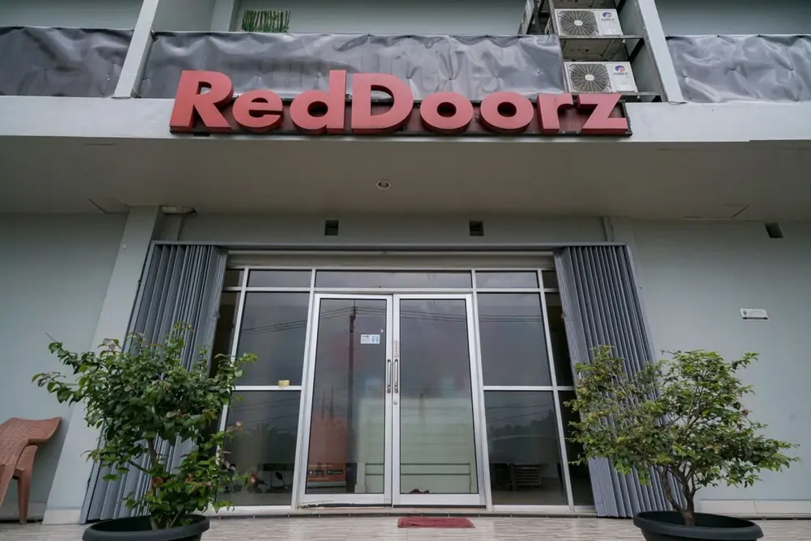 RedDoorz near Exit Toll Sirkuit Sentul