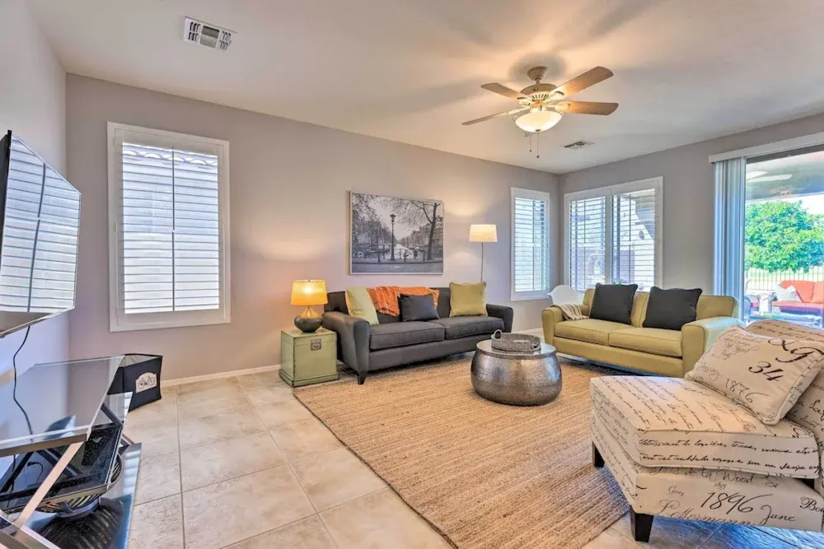 San Tan Valley Home w/ Pool Access & Golf View!