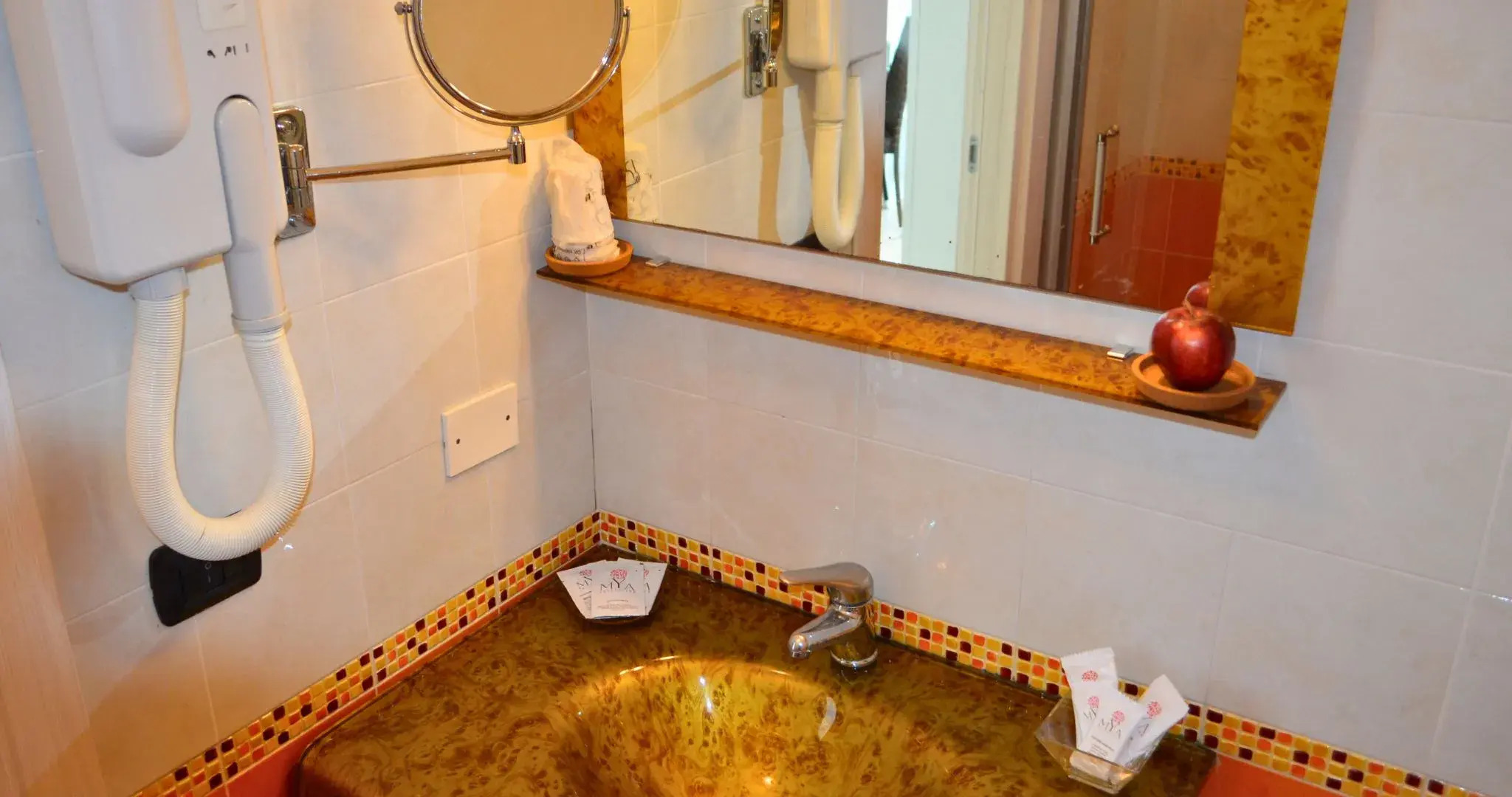 Carlton Hotel Riviera