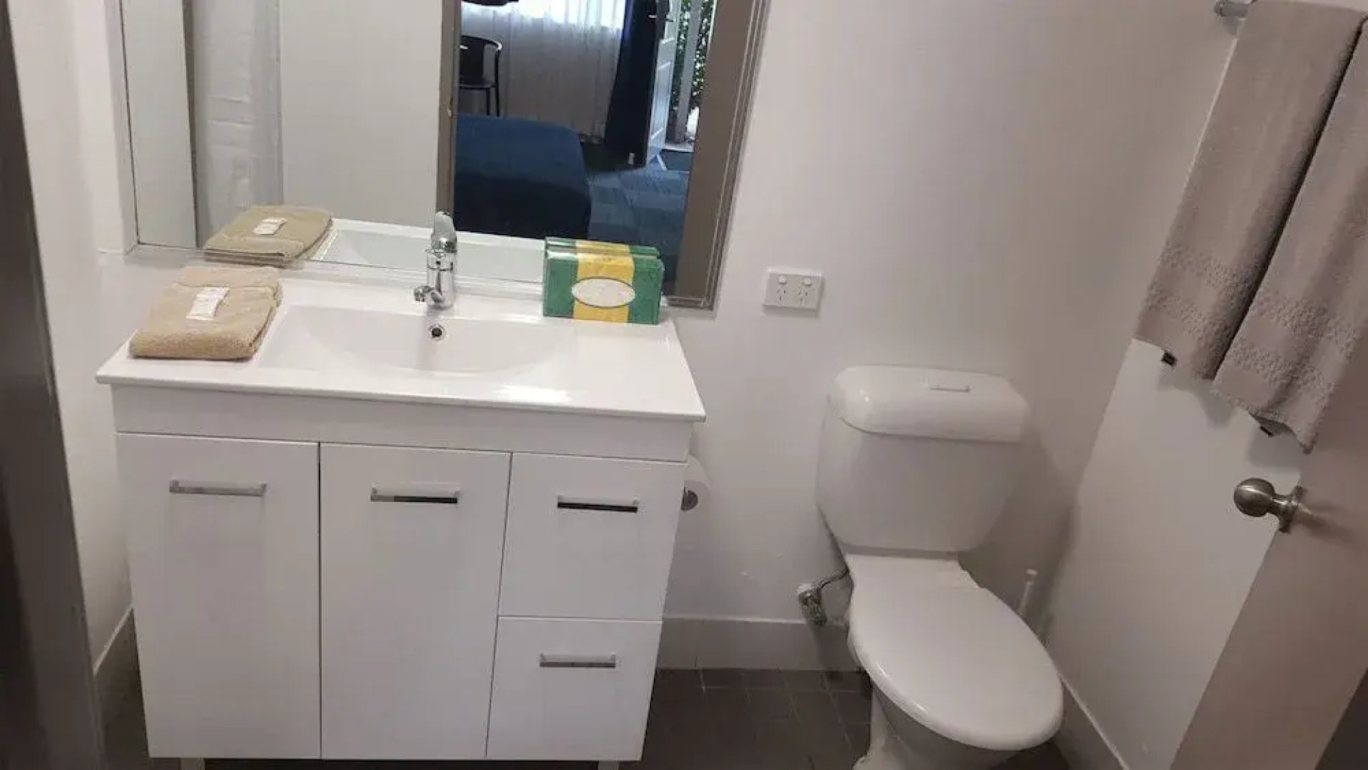 Banksia Motel