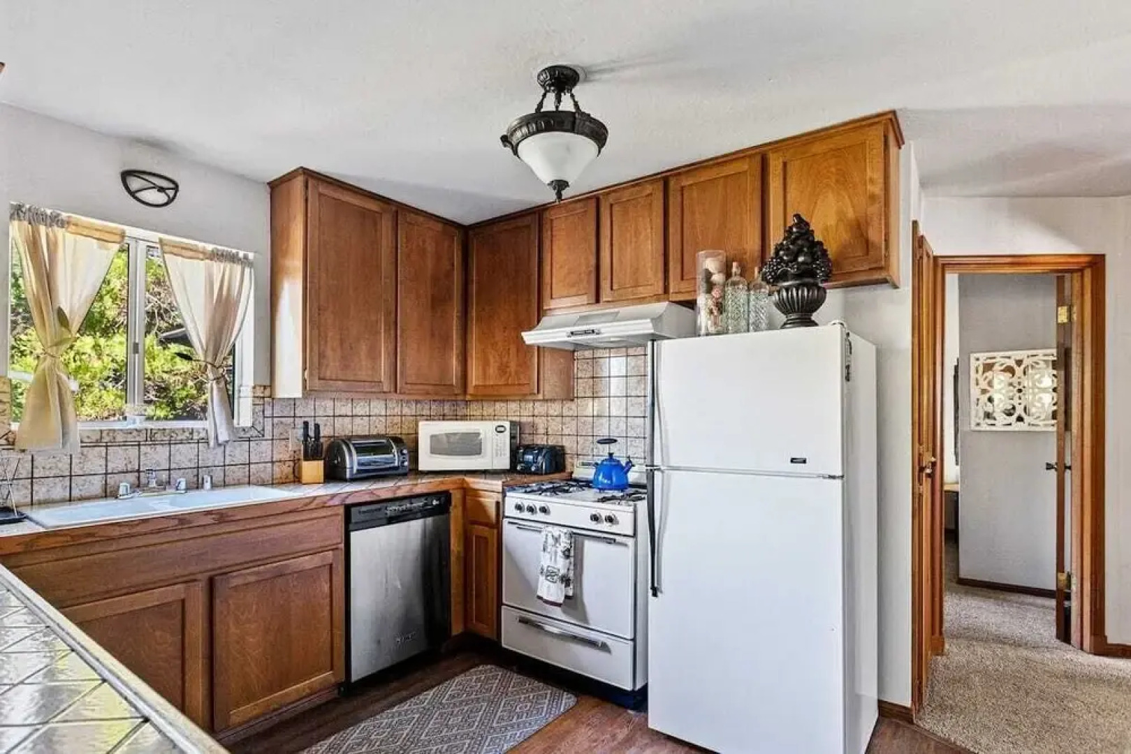 Pioneer Ridge by AvantStay Charming Hide Out Nestled In The Forest With BBQ