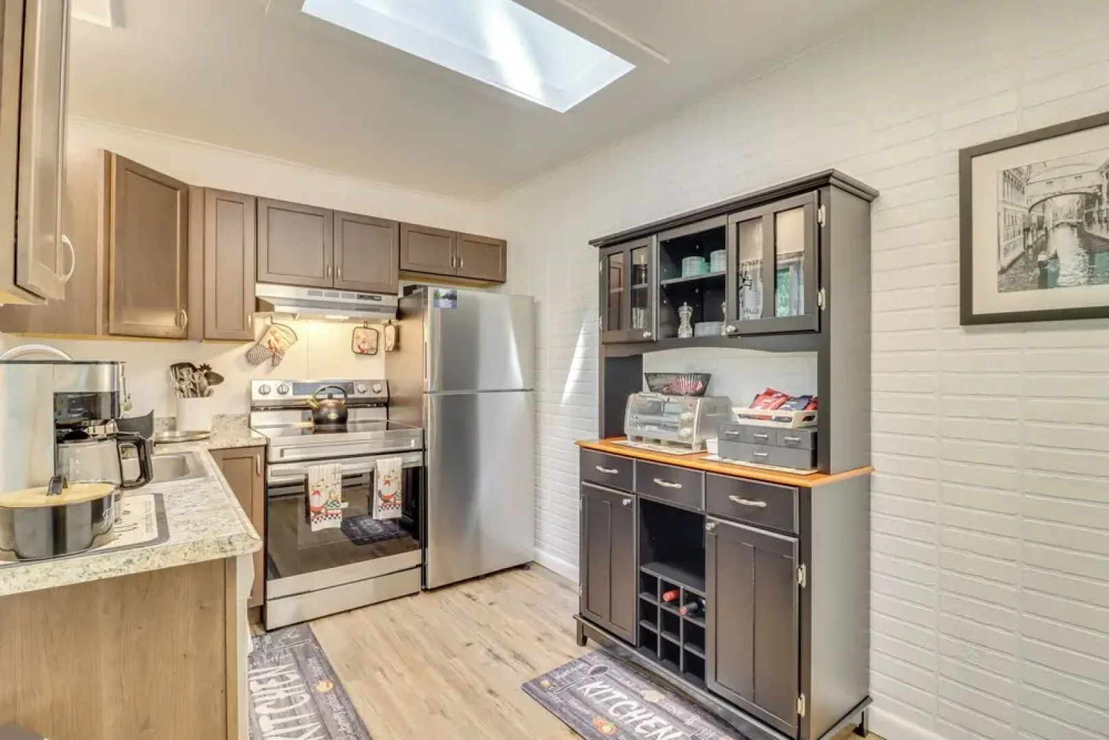 Fire Pit & Community Beach: Poconos Getaway!