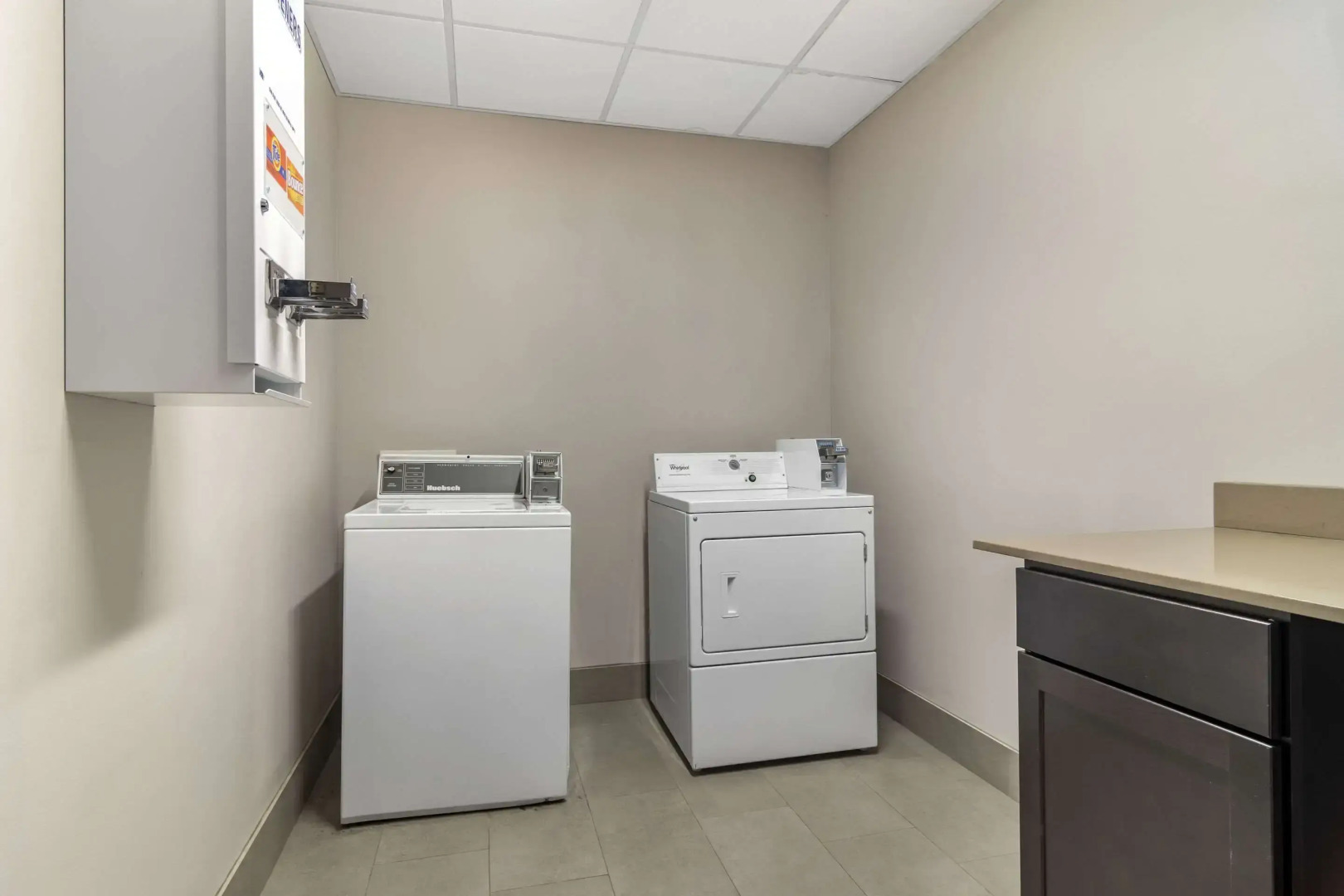 Comfort Inn & Suites Calhoun South