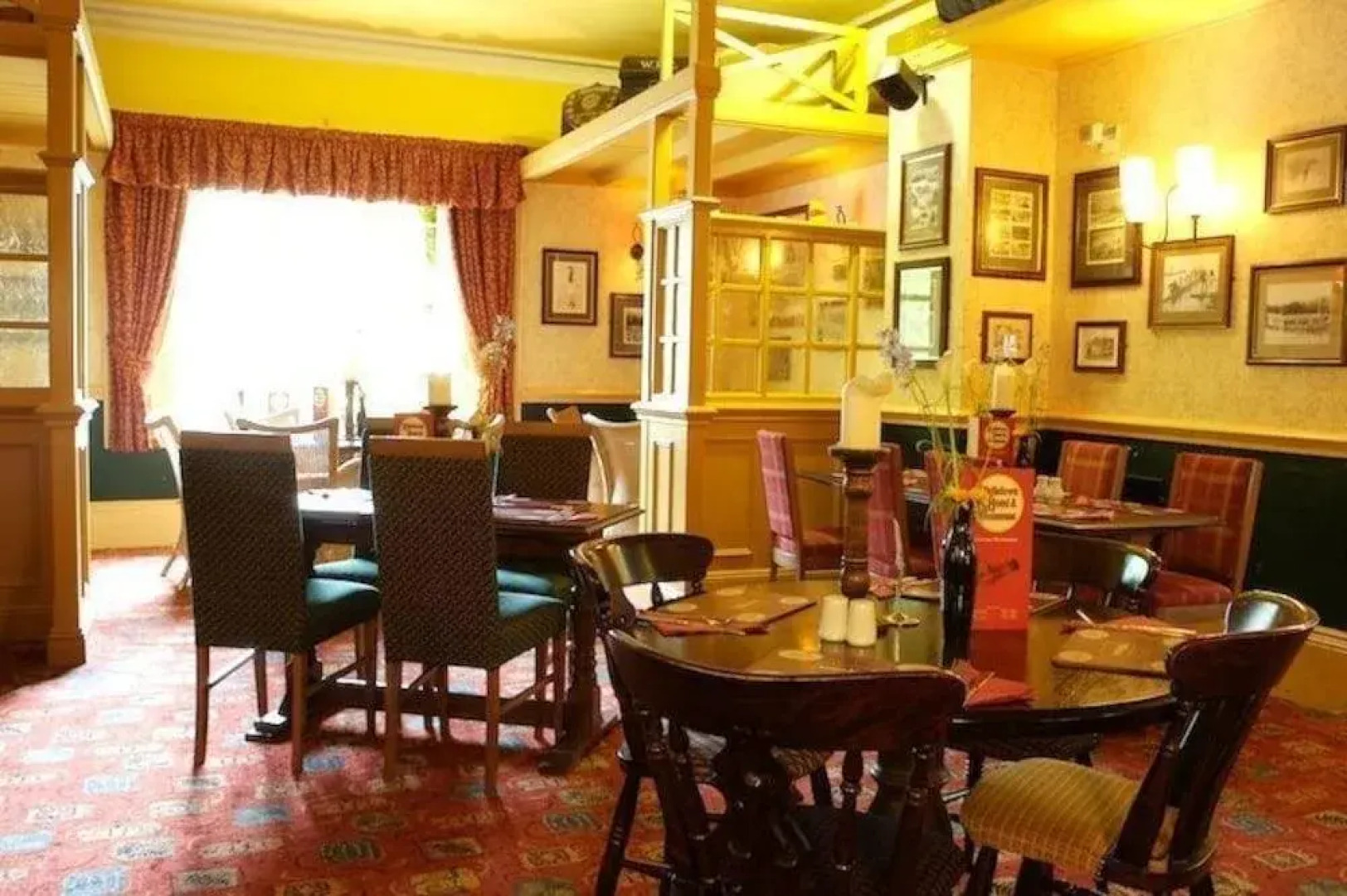 Highdown Hotel & Restaurant – RelaxInnz