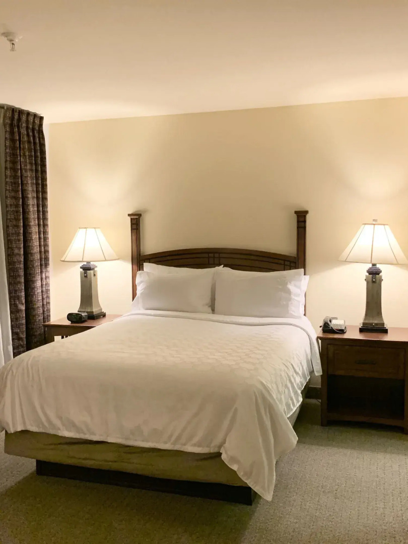 Staybridge Suites Albuquerque - Airport by IHG
