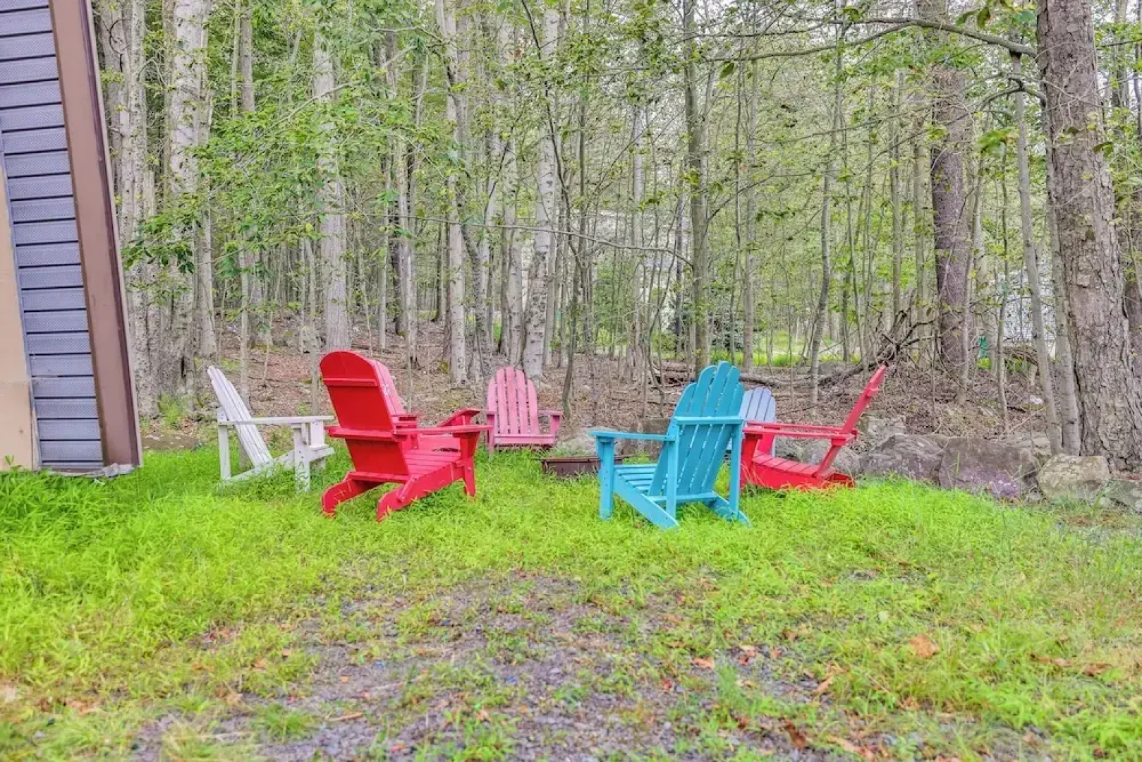 Wooded Tobyhanna Home w/ Fire Pit & Lake Access!