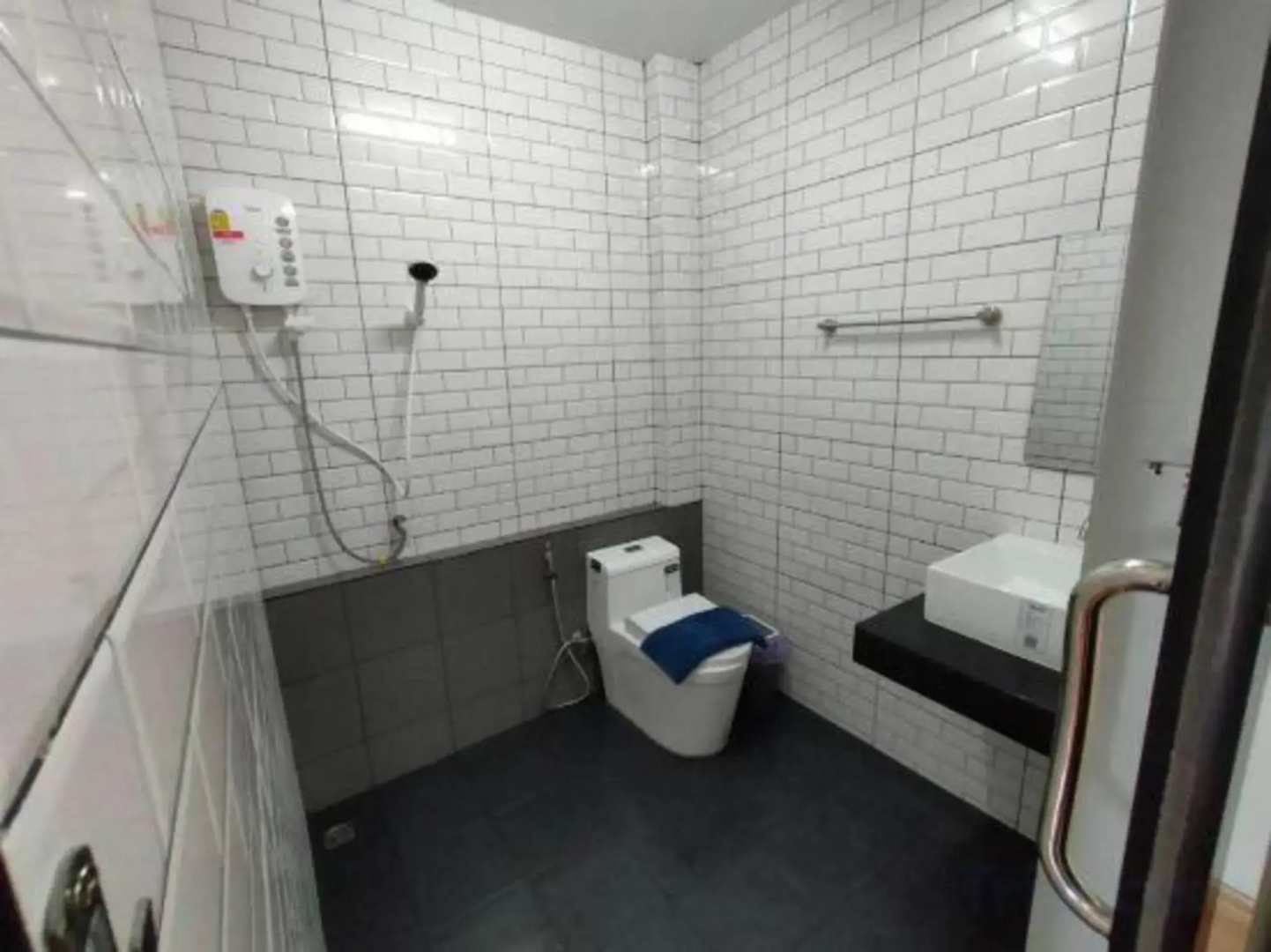 Dd Tara Inn