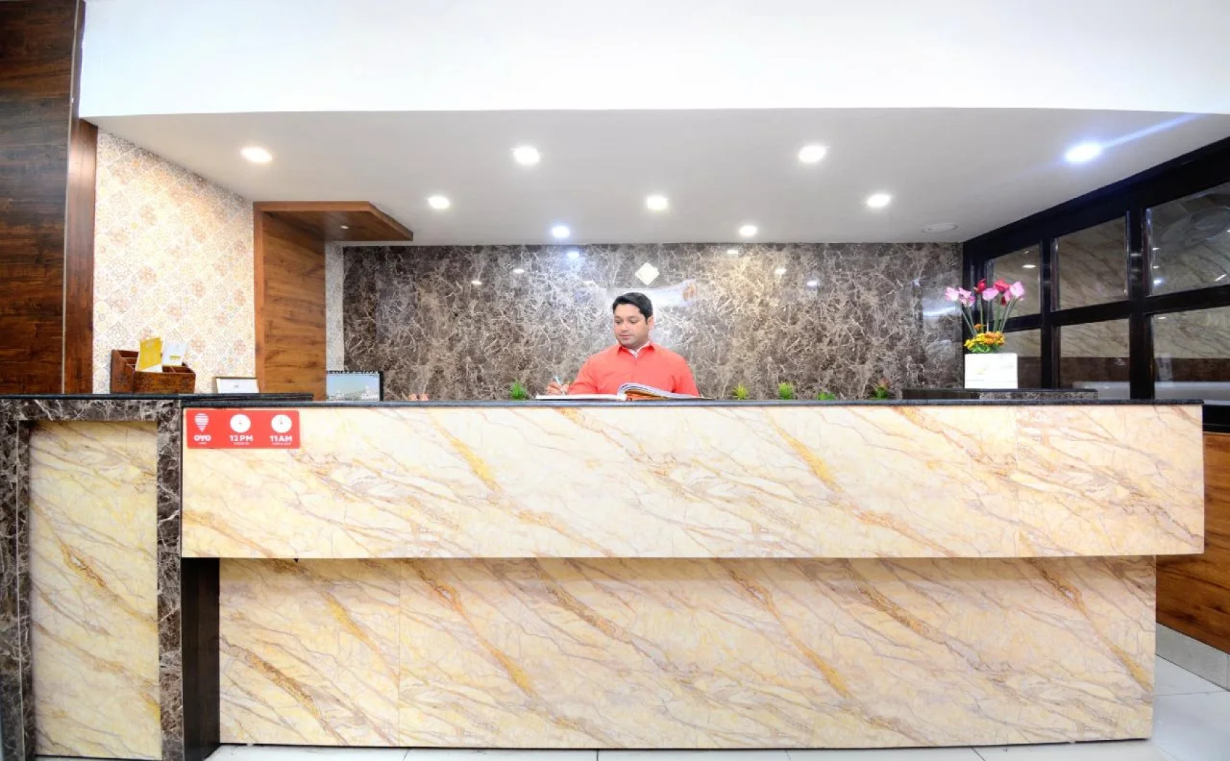 Hotel Pal Regency By OYO Rooms