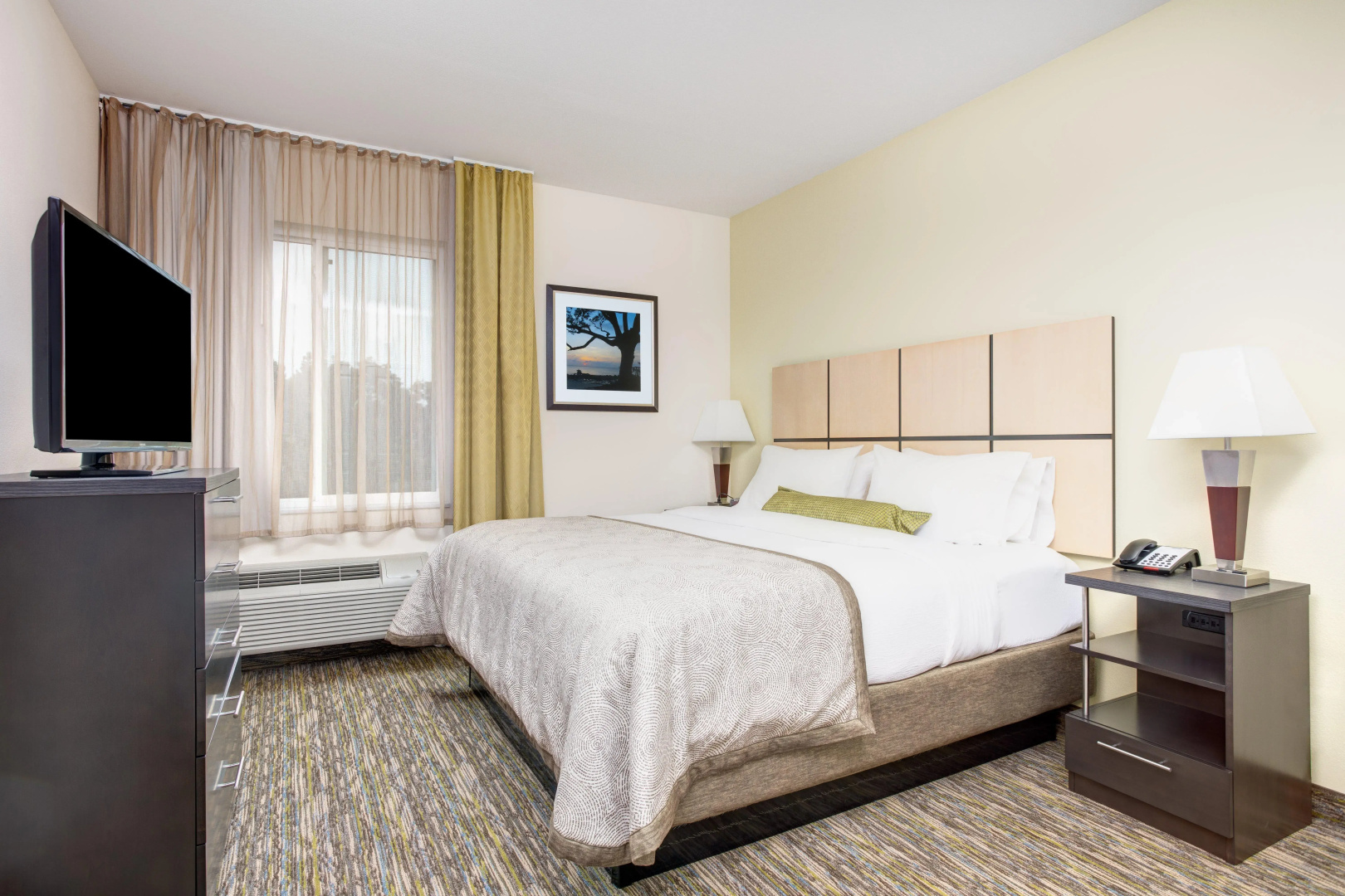Candlewood Suites Cut Off by IHG