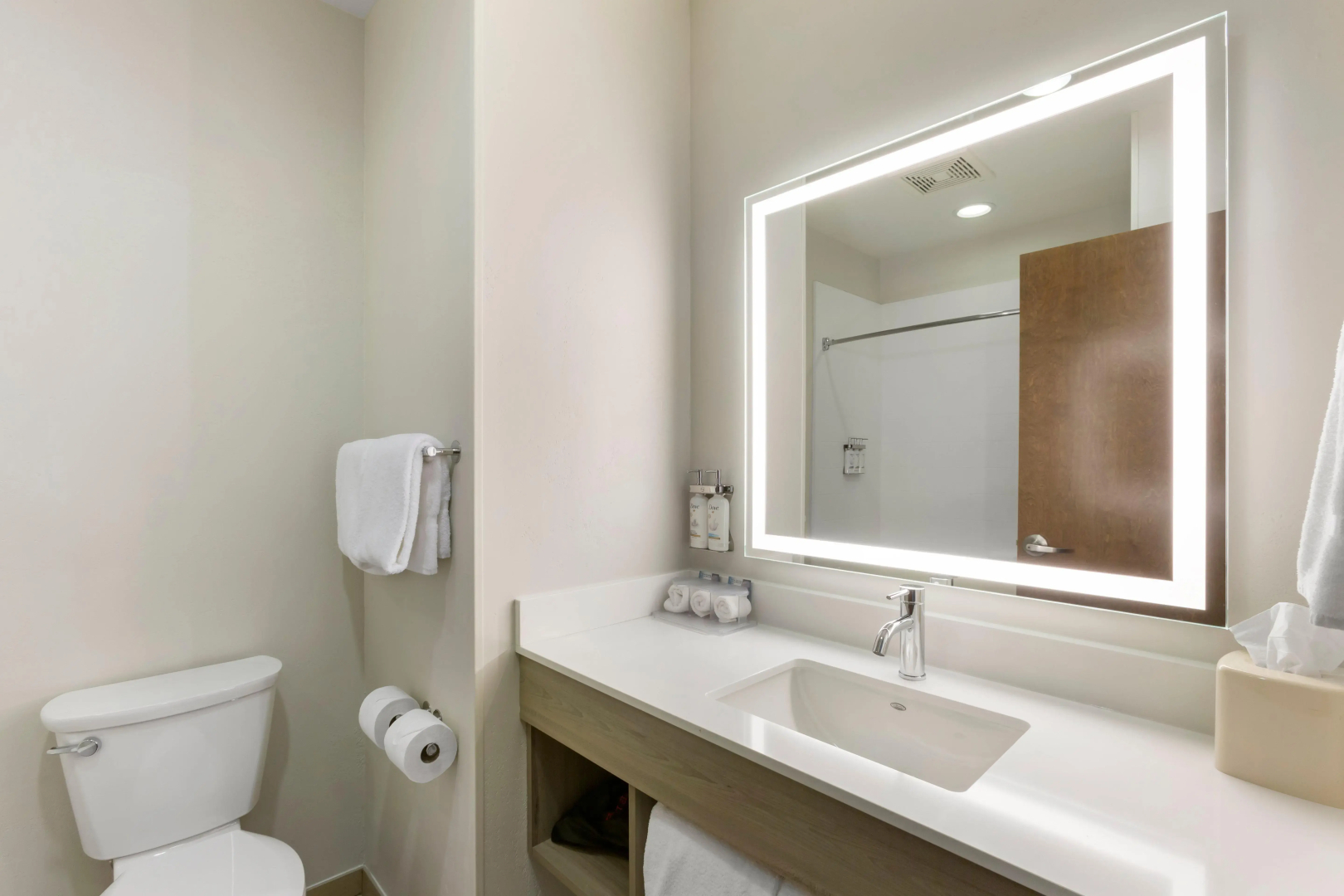 Holiday Inn Express Hotel & Suites Belgrade by IHG