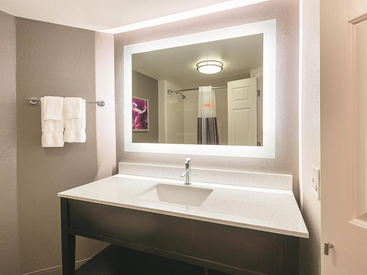 La Quinta Inn & Suites by Wyndham Atlanta Alpharetta