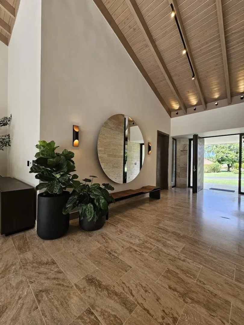 Luxurious 5BR Villa With bbq Pool in Casa de Campo