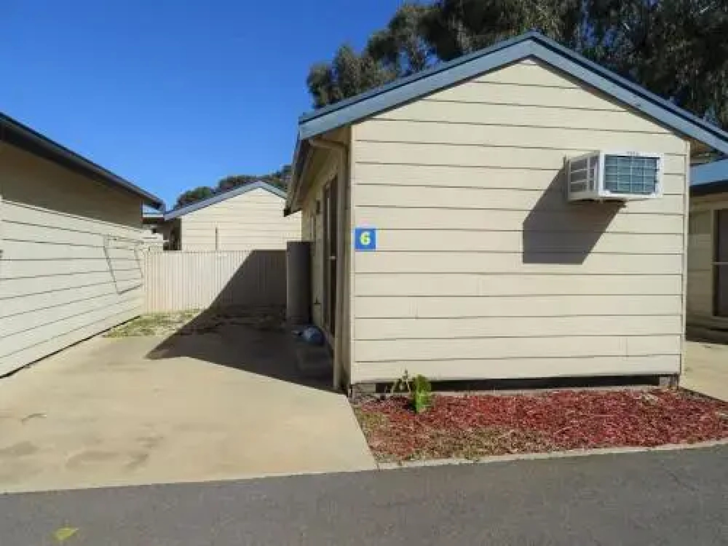 Moonta Bay Cabins