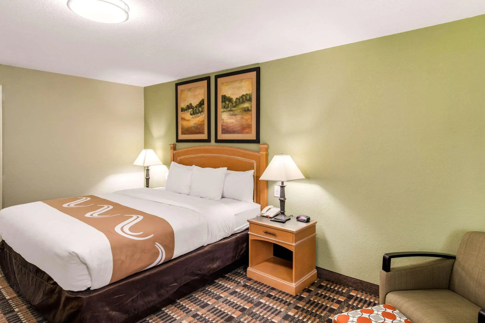 Quality Inn & Suites Plano East - Richardson