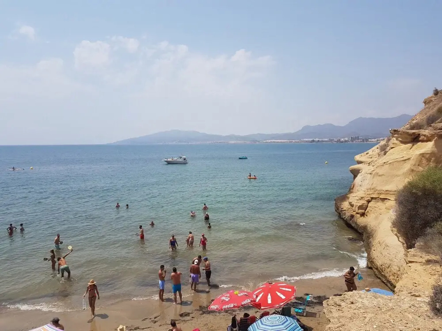 Tu hogar tranquilo a 30m de la playa