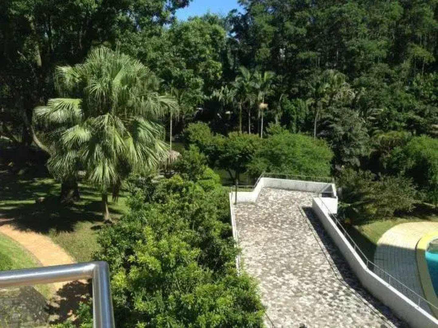 Wuzhi Mountain Tourism Villa