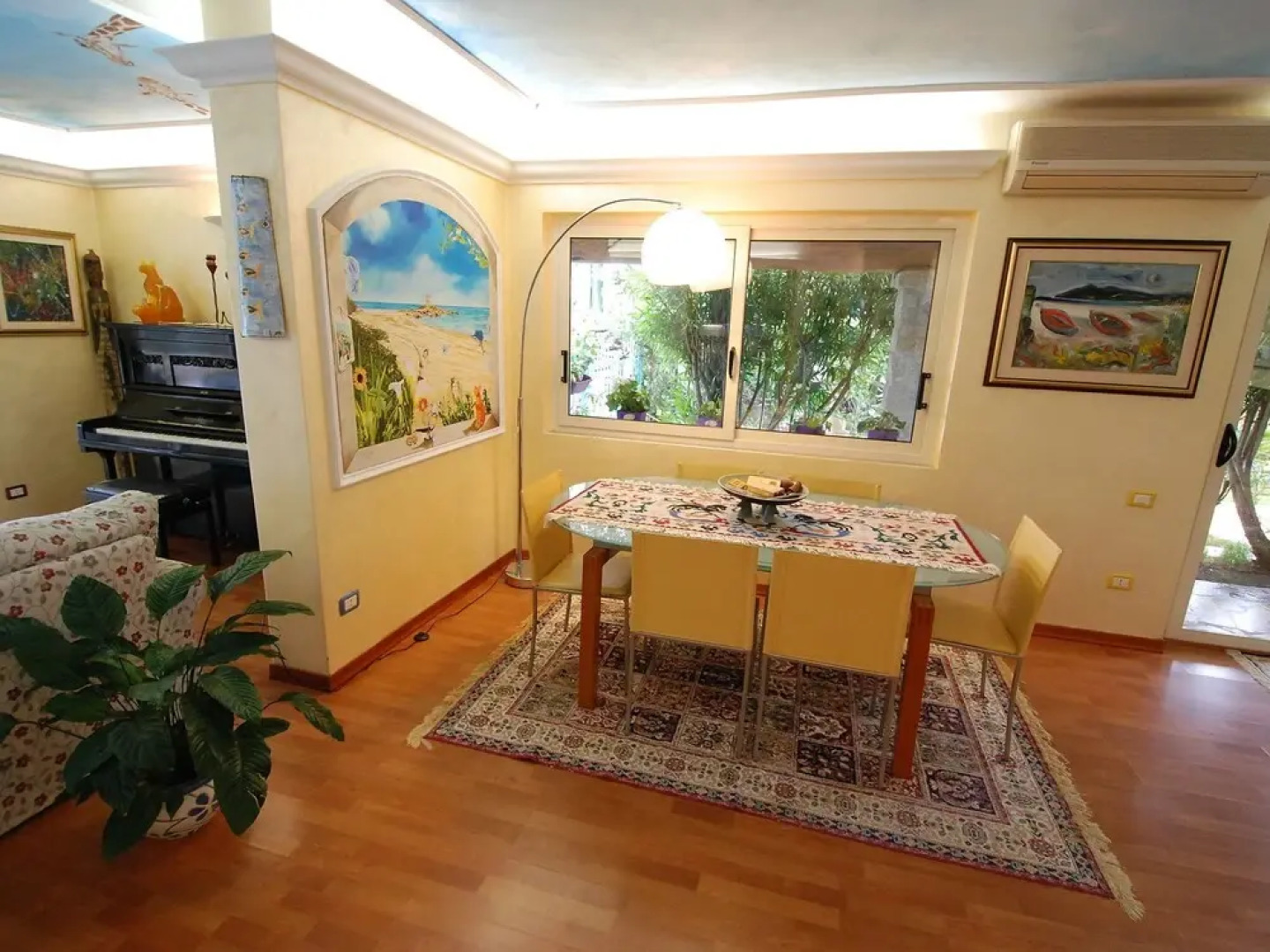 Surphinia Torre di Bari