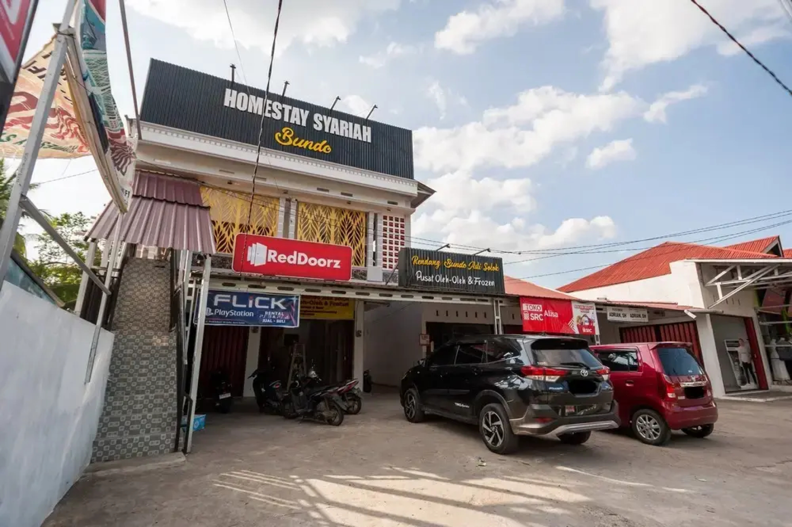 RedDoorz Syariah Near RS Tentara Solok