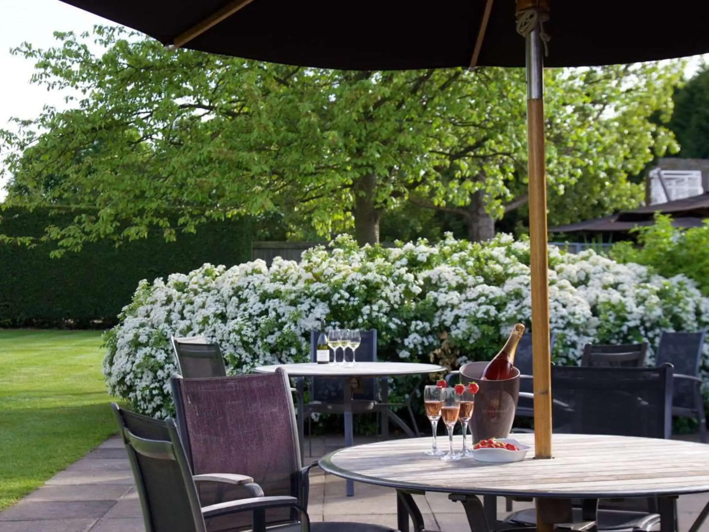 Cambridge Bar Hill Hotel, BW Signature Collection