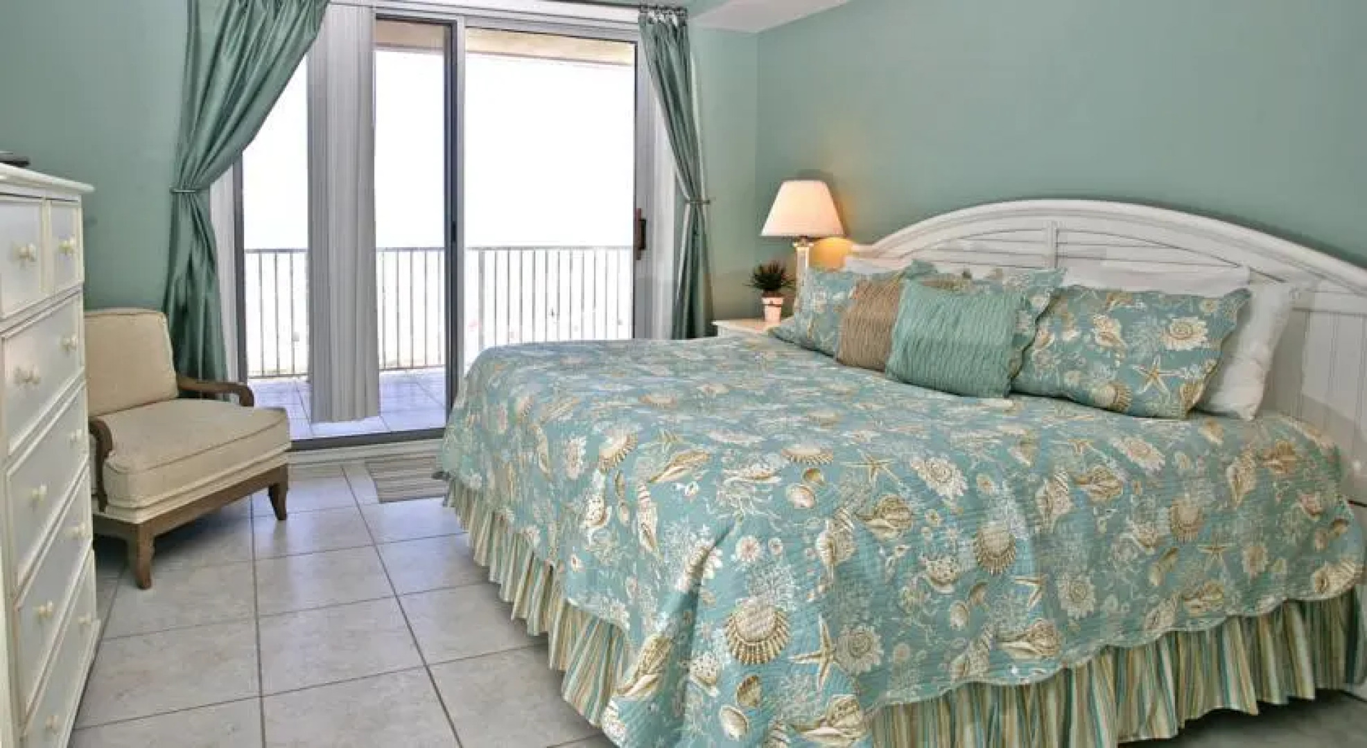 Oceania by Vacation Rental Pros