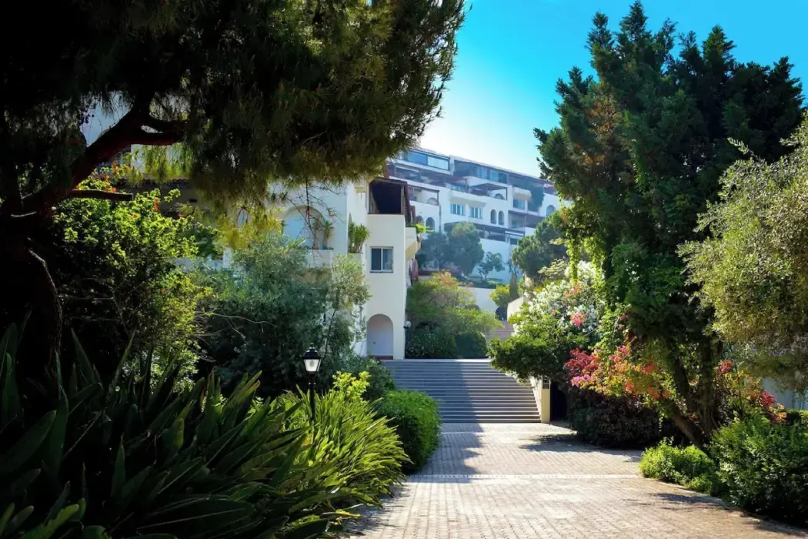 Portemilio Hotel And Resort