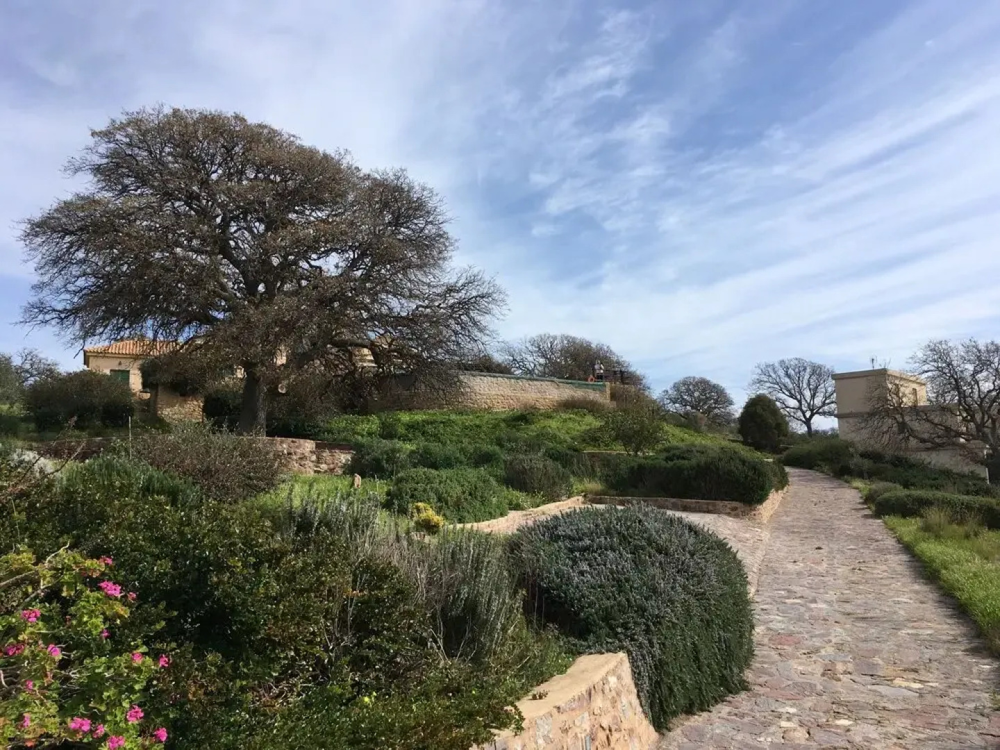 Self-catering Luxury Stone Holiday Villa With Infinity Pool and Panoramic View