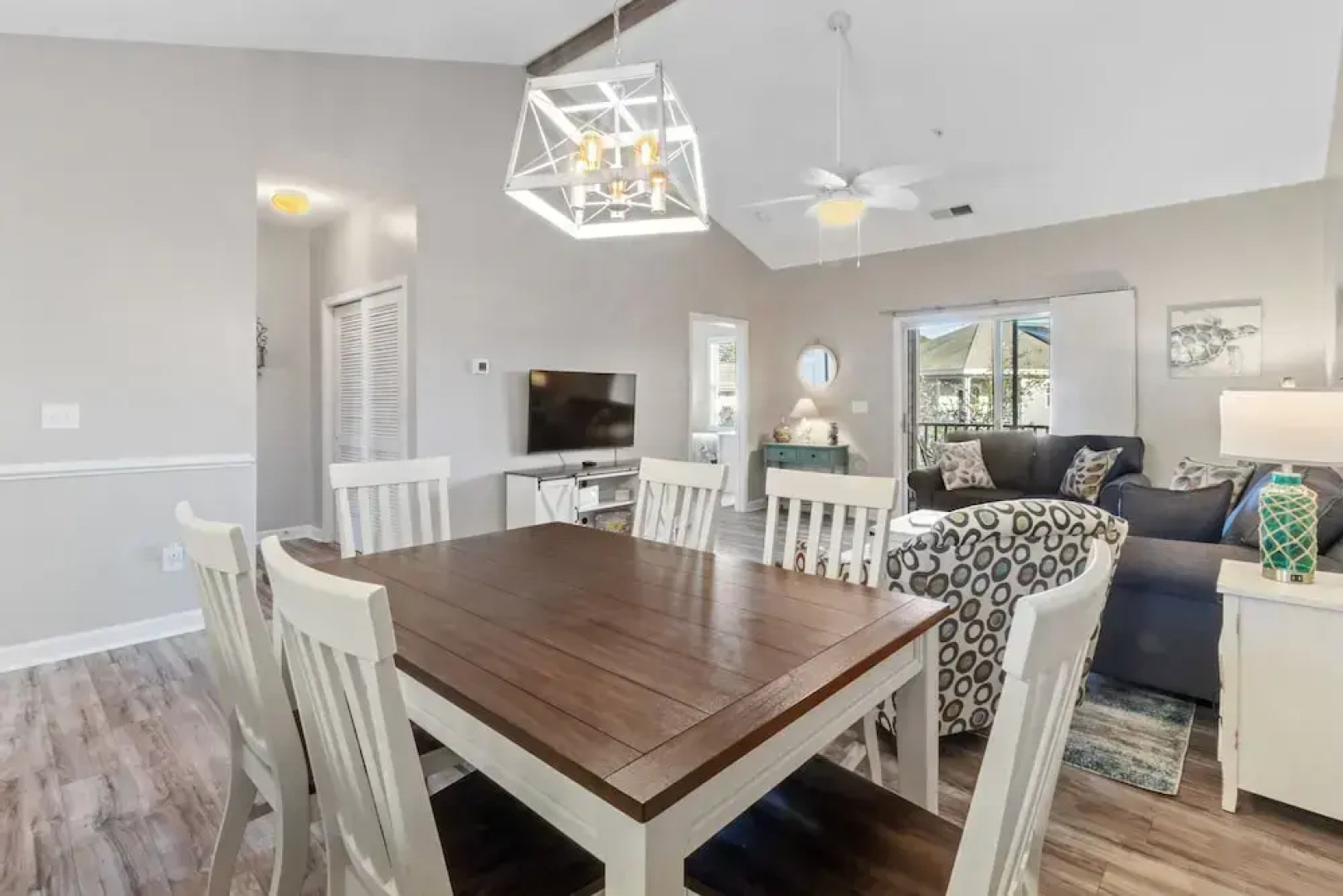 Willow Bend #832 2 Bedroom Condo by RedAwning