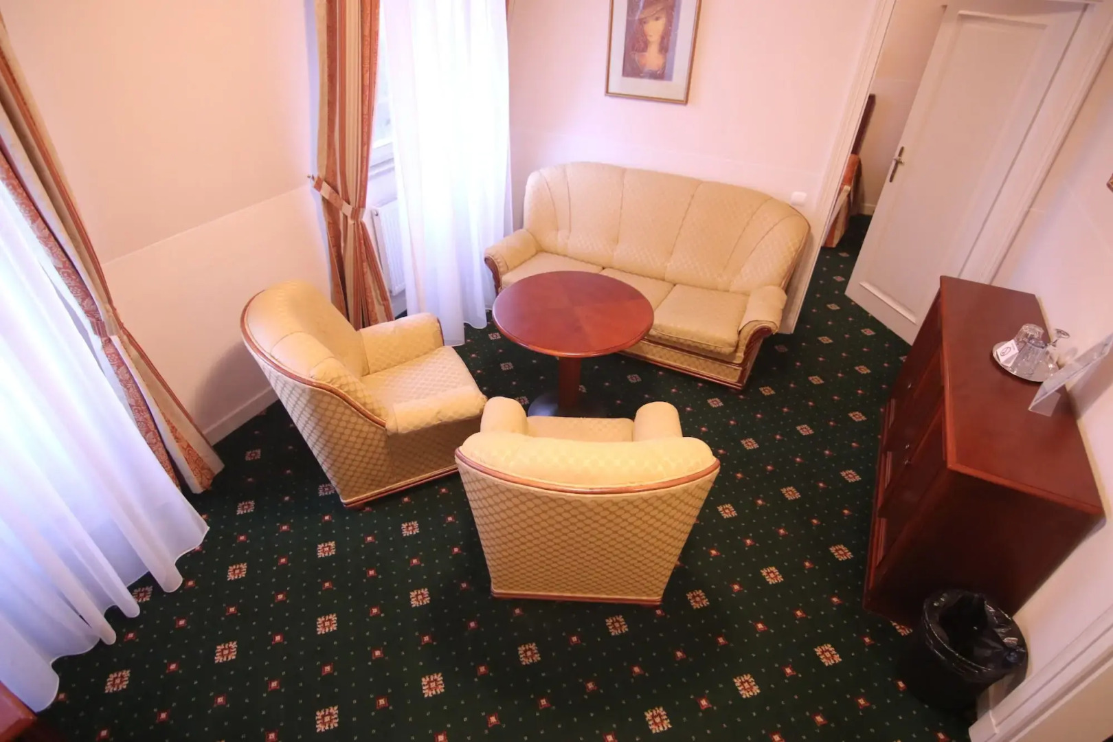 Humboldt Park Hotel And Spa