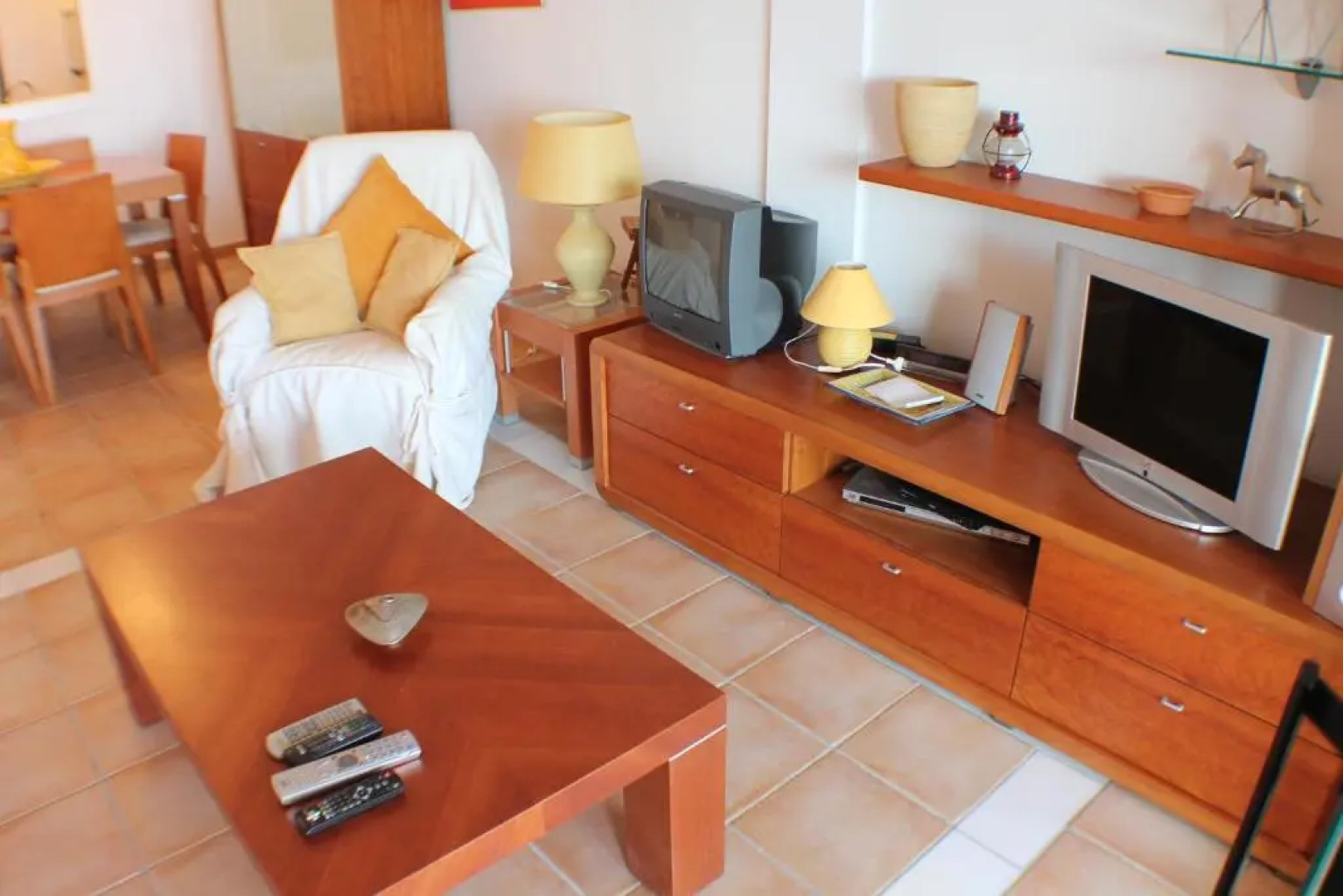 Pueblo Mascarat 4 1 J