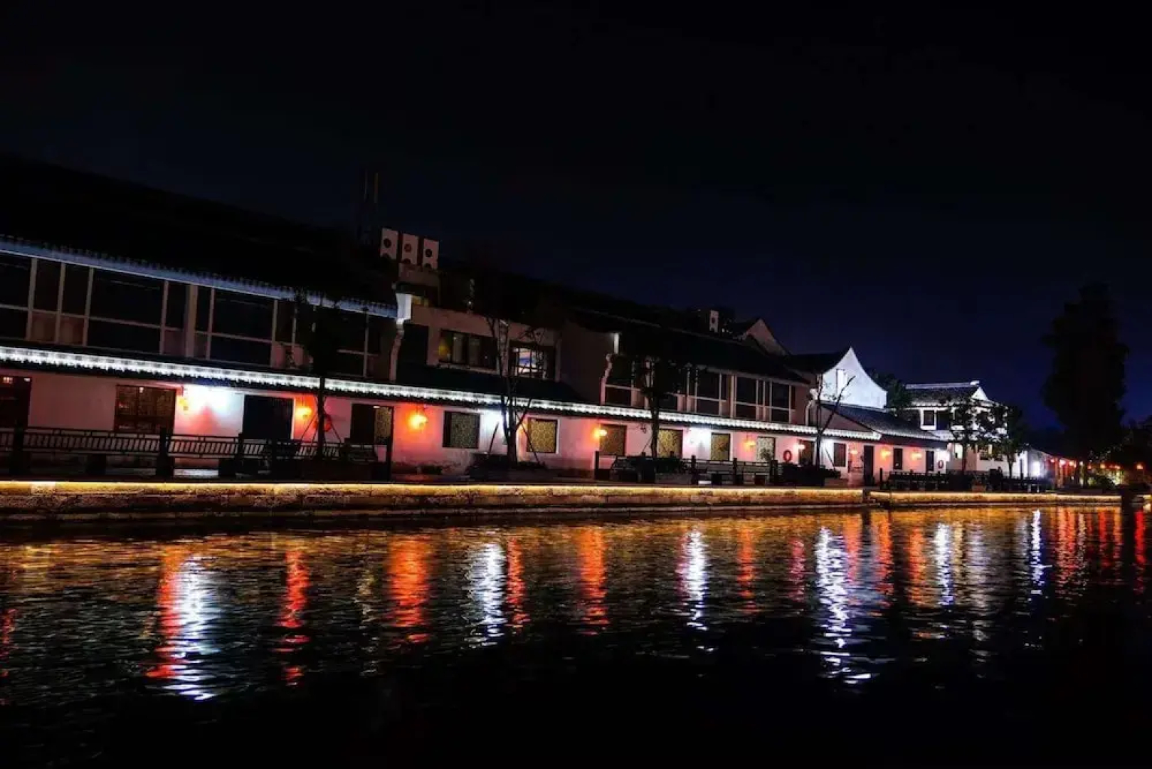 Xitang Yanyu Jiangnan Hotel