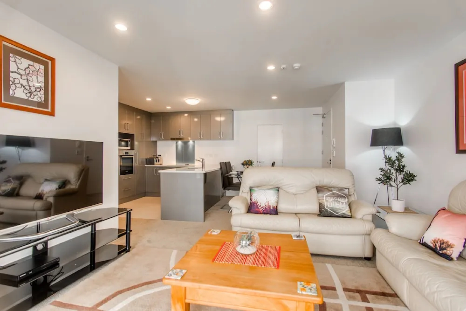 Northshore Luxury 2 Bedrooms & 2 Bath