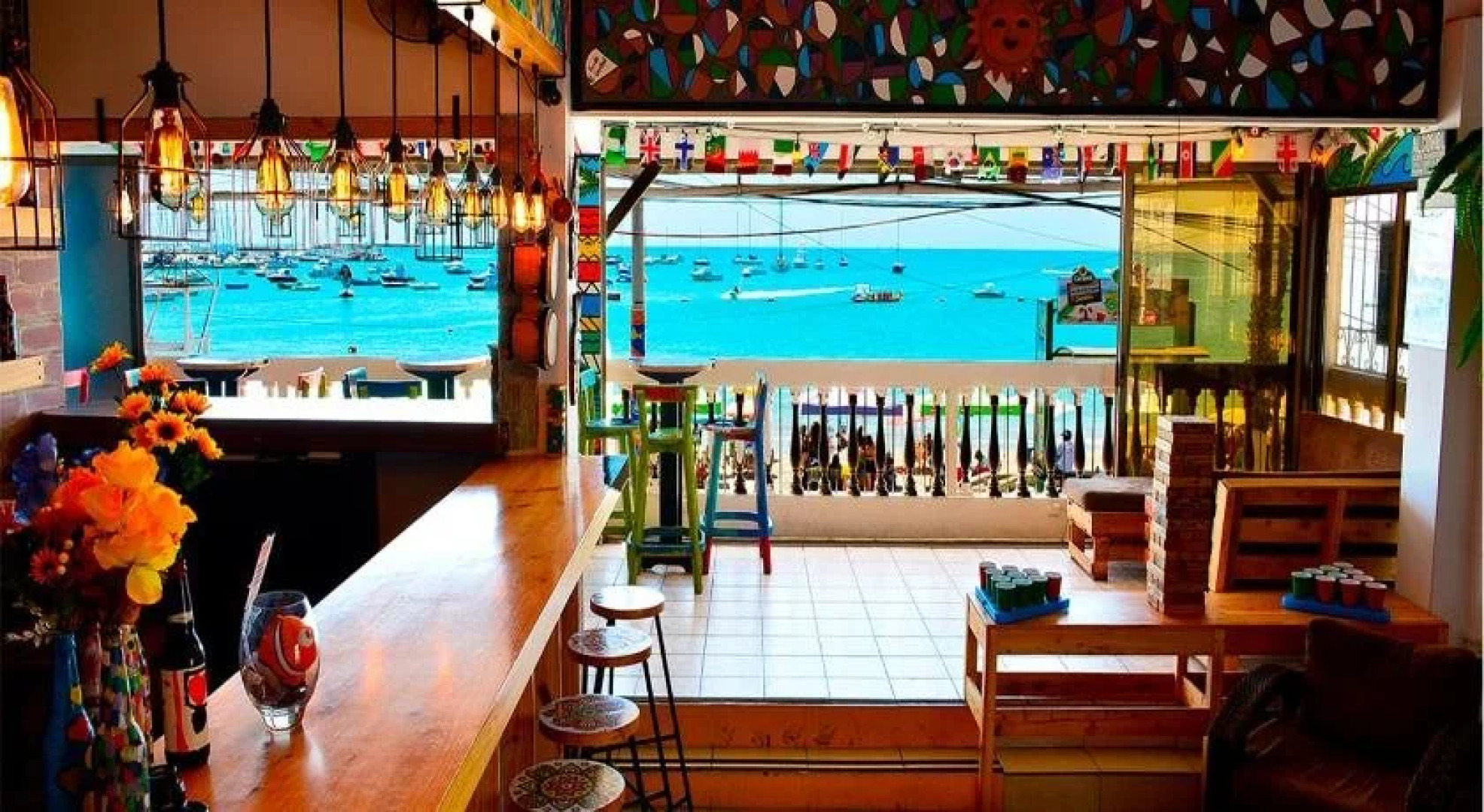 Chescos Hostel & Hotel