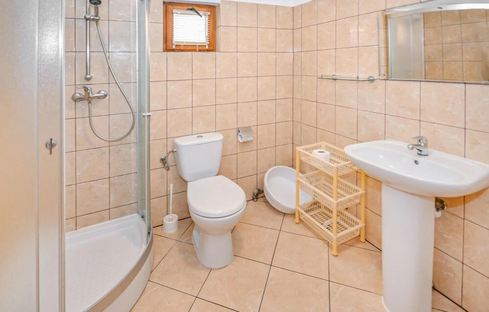 Awesome Home in Dabki, Bobolin With 2 Bedrooms