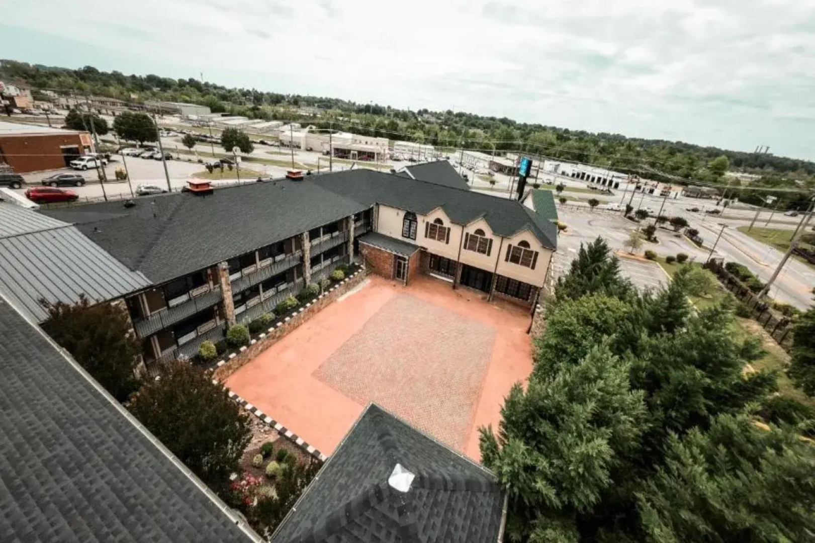 Riverside Inn & Suites by OYO Danville Ceaser Casino