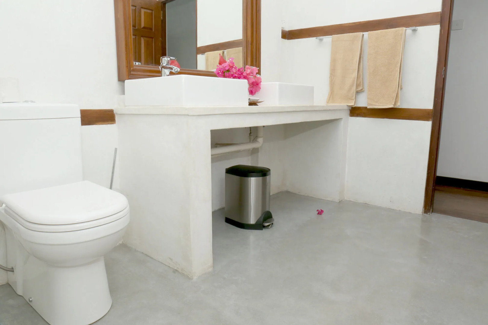 Sea World Boutique Hotel