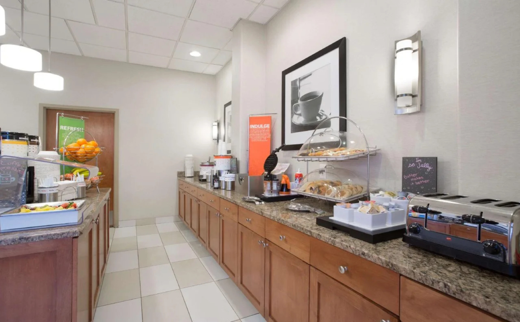 Hampton Inn & Suites Parker