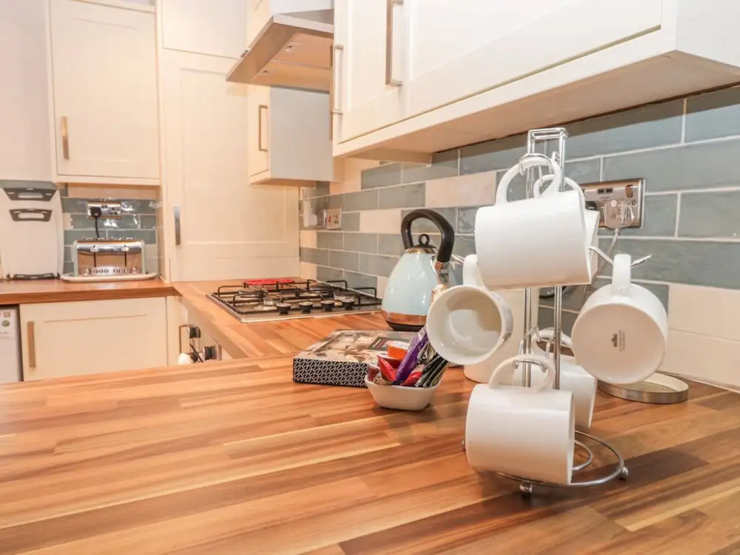 Glebe Hall Apartment