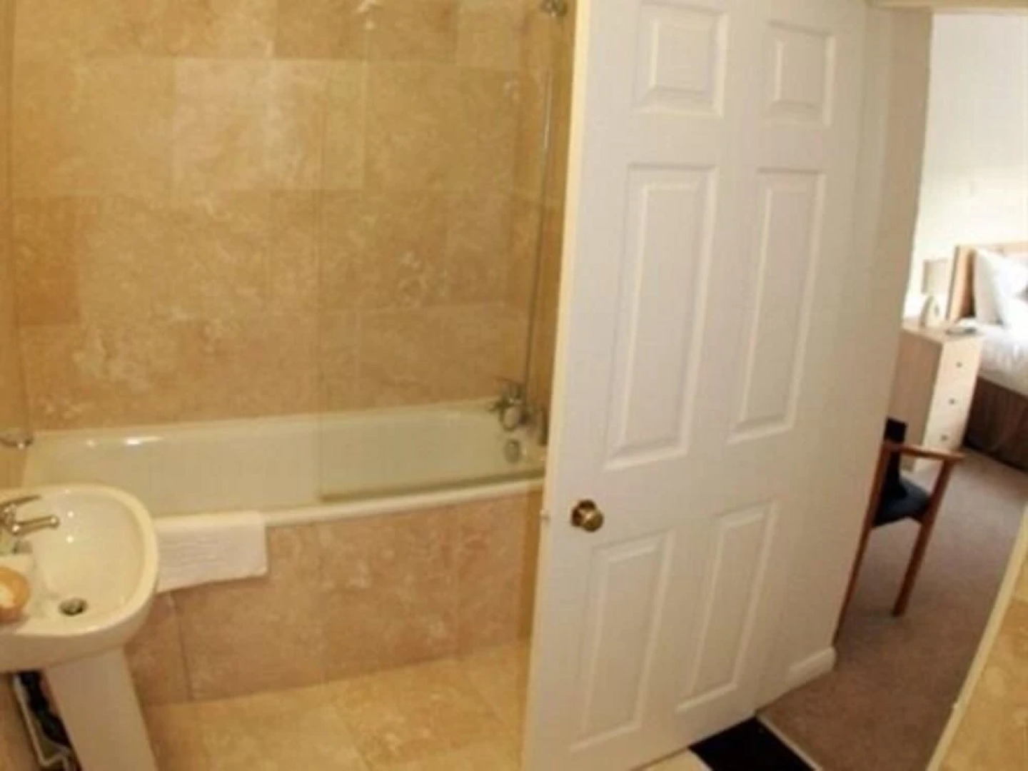 Ty Dderw Country Inn