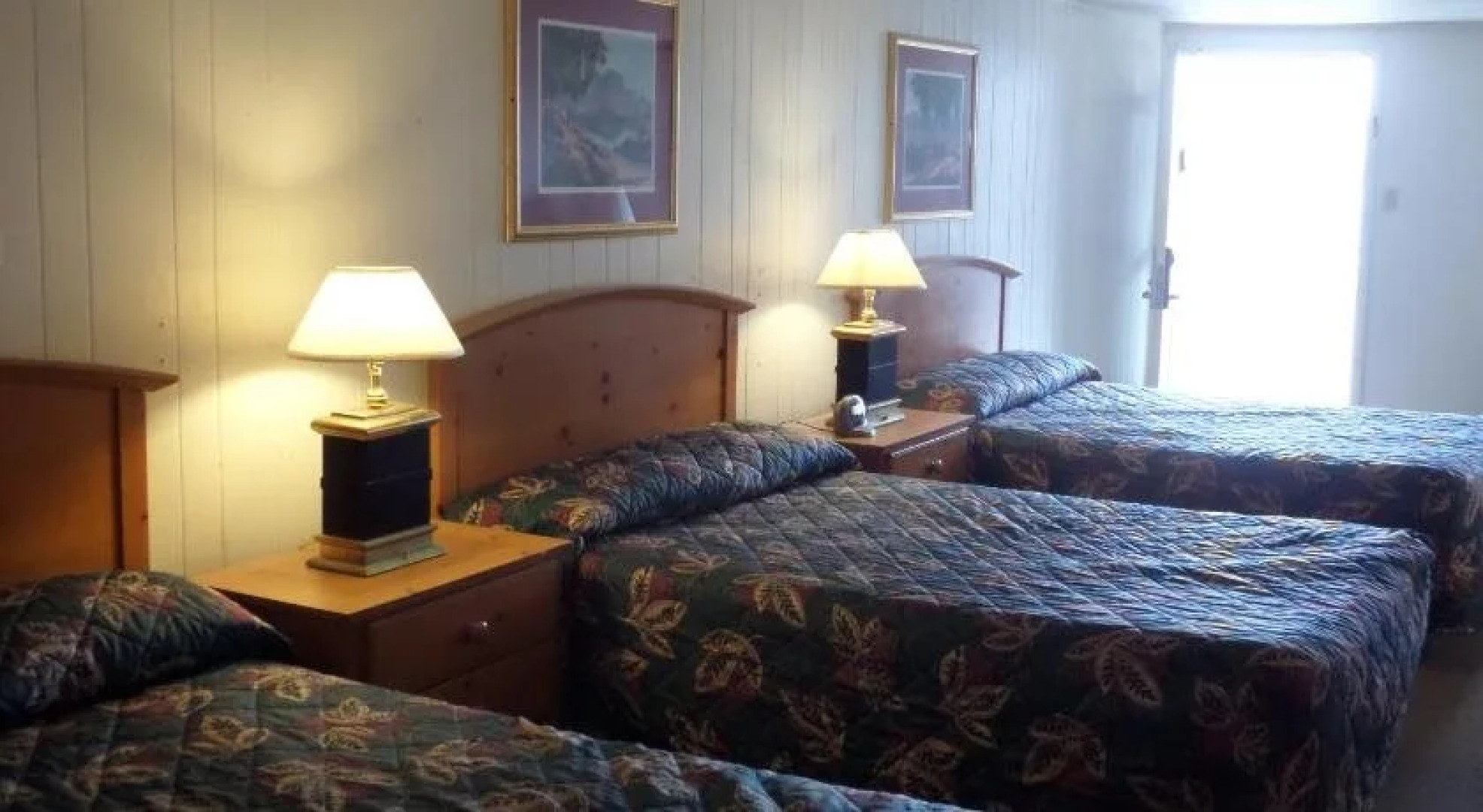 Red Carpet Inn and Suites Palmyra