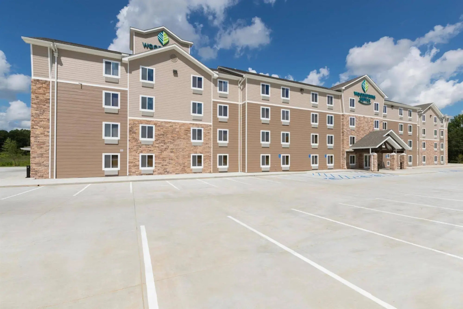 WoodSpring Suites Lafayette