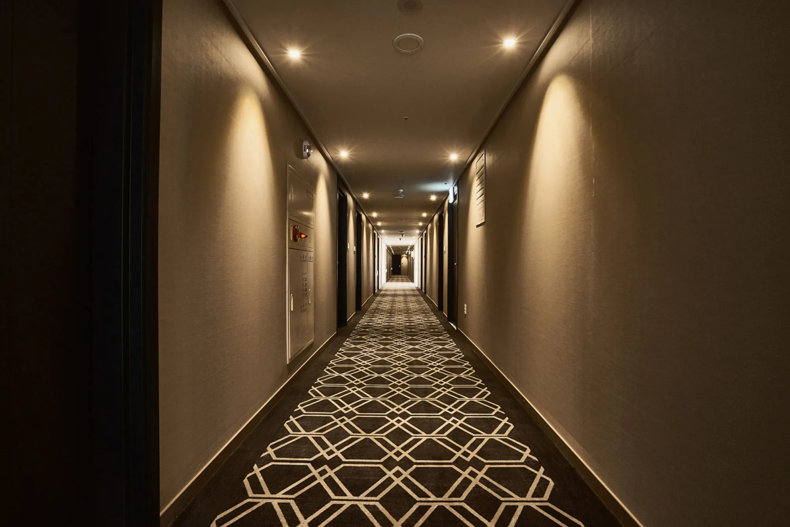 Royal Emporium Incheon Airport Hotel