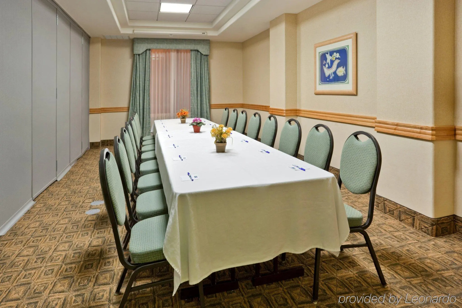 Holiday Inn Express Hotel & Suites Vacaville by IHG