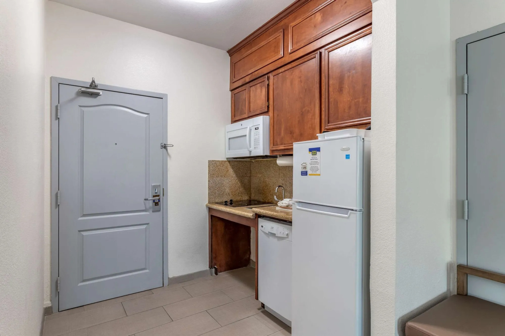 Mainstay Suites Rogers