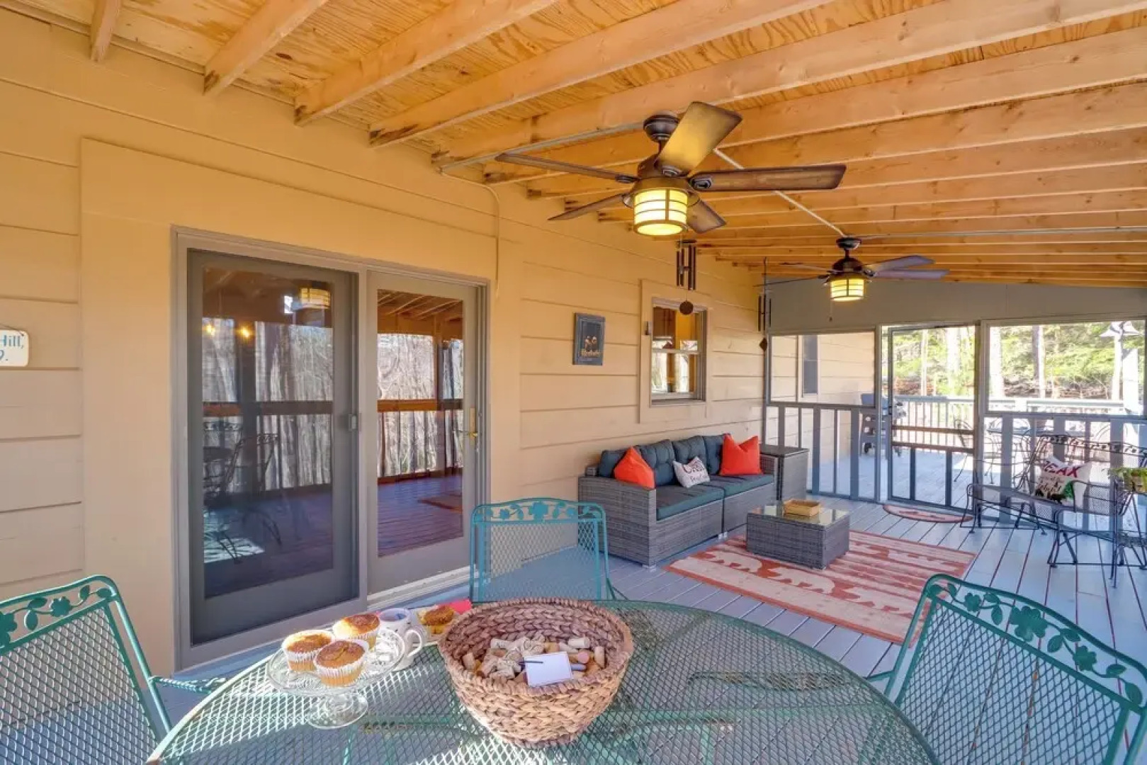 Family-friendly Jasper Cabin With Deck!
