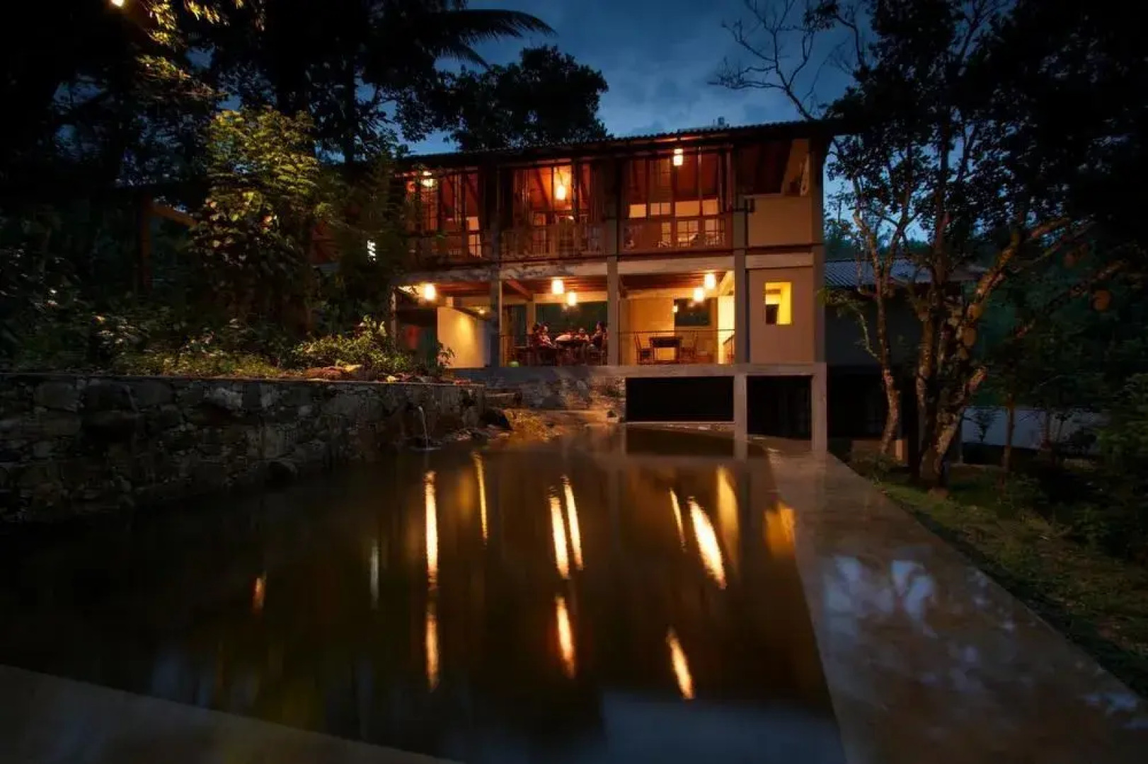 Bandura Kalawana Hotel