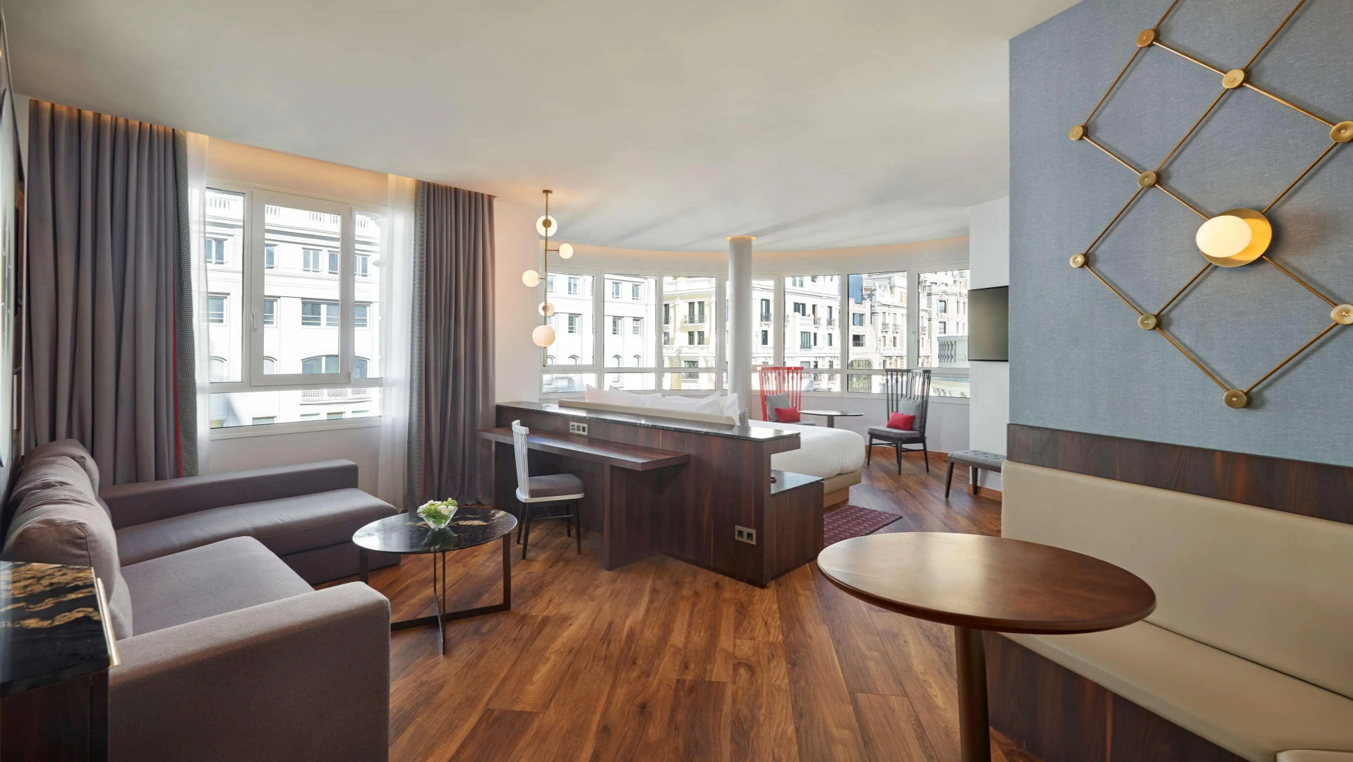 Отель Hyatt Centric Gran Via Madrid