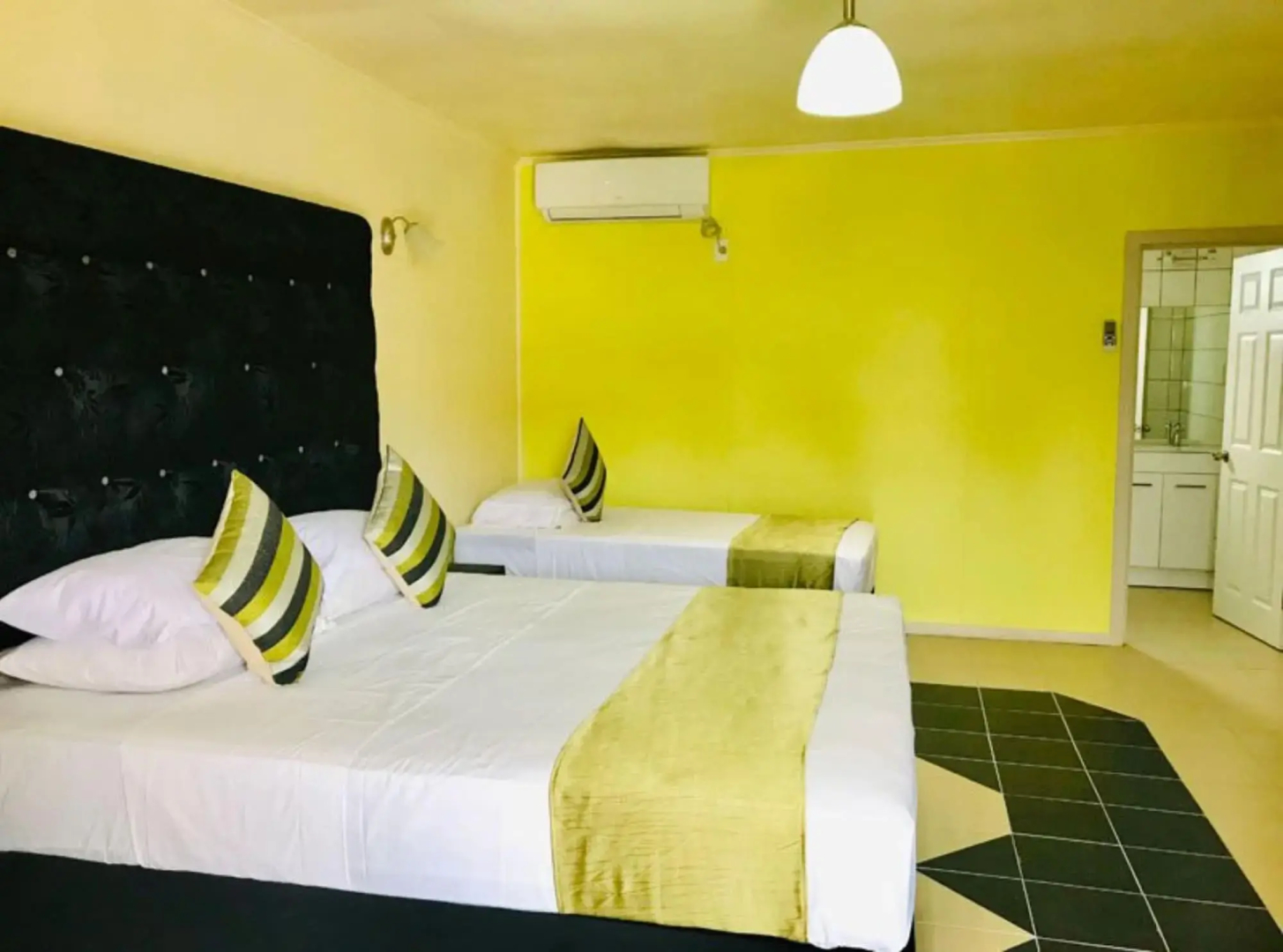 Moatoga Hotel